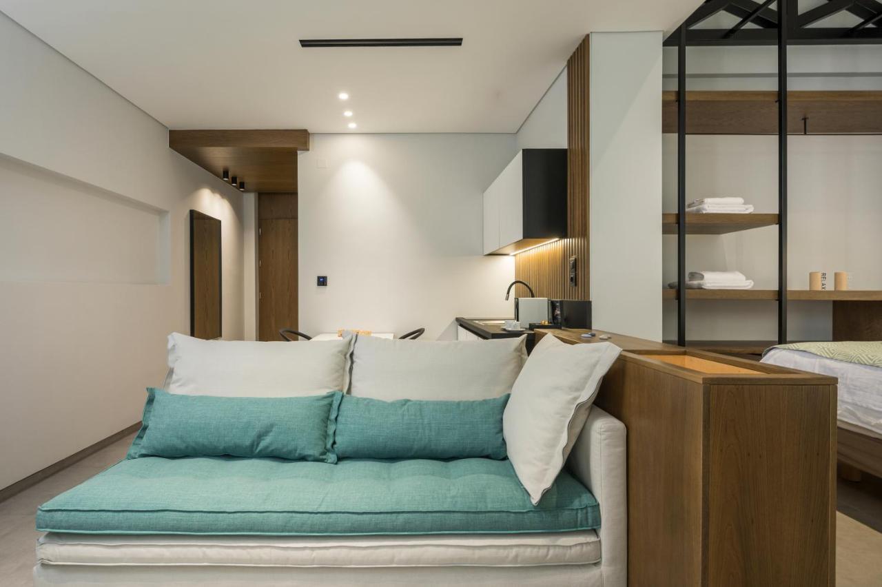 Ostrakon Suites Agia Marina Exteriér fotografie