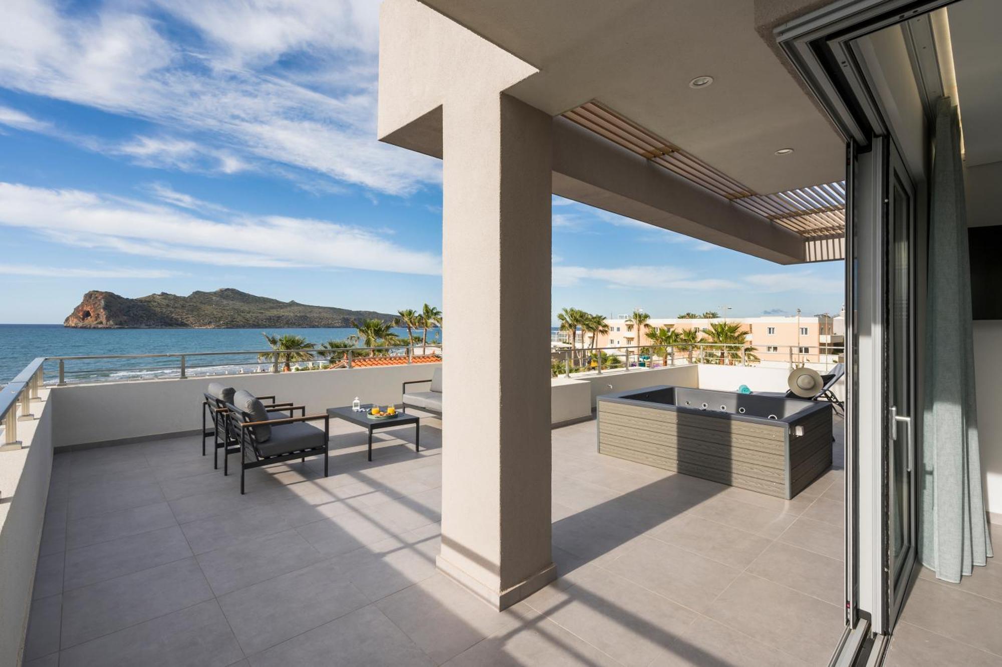 Ostrakon Suites Agia Marina Exteriér fotografie
