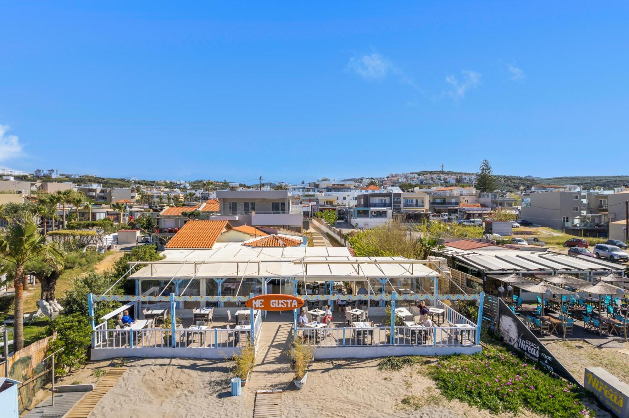 Ostrakon Suites Agia Marina Exteriér fotografie